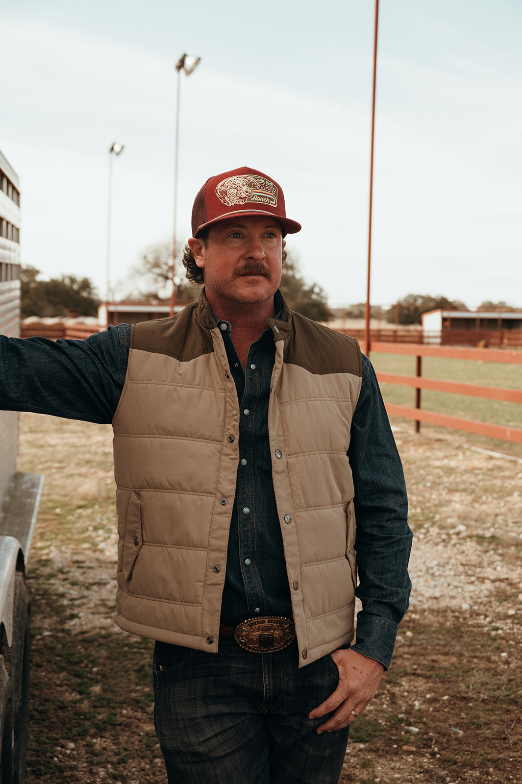 Lazy J Ranch Retro Arena Vest - Brown